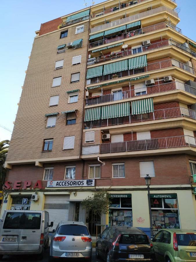 Apartamento Turistico En Валенсия Екстериор снимка